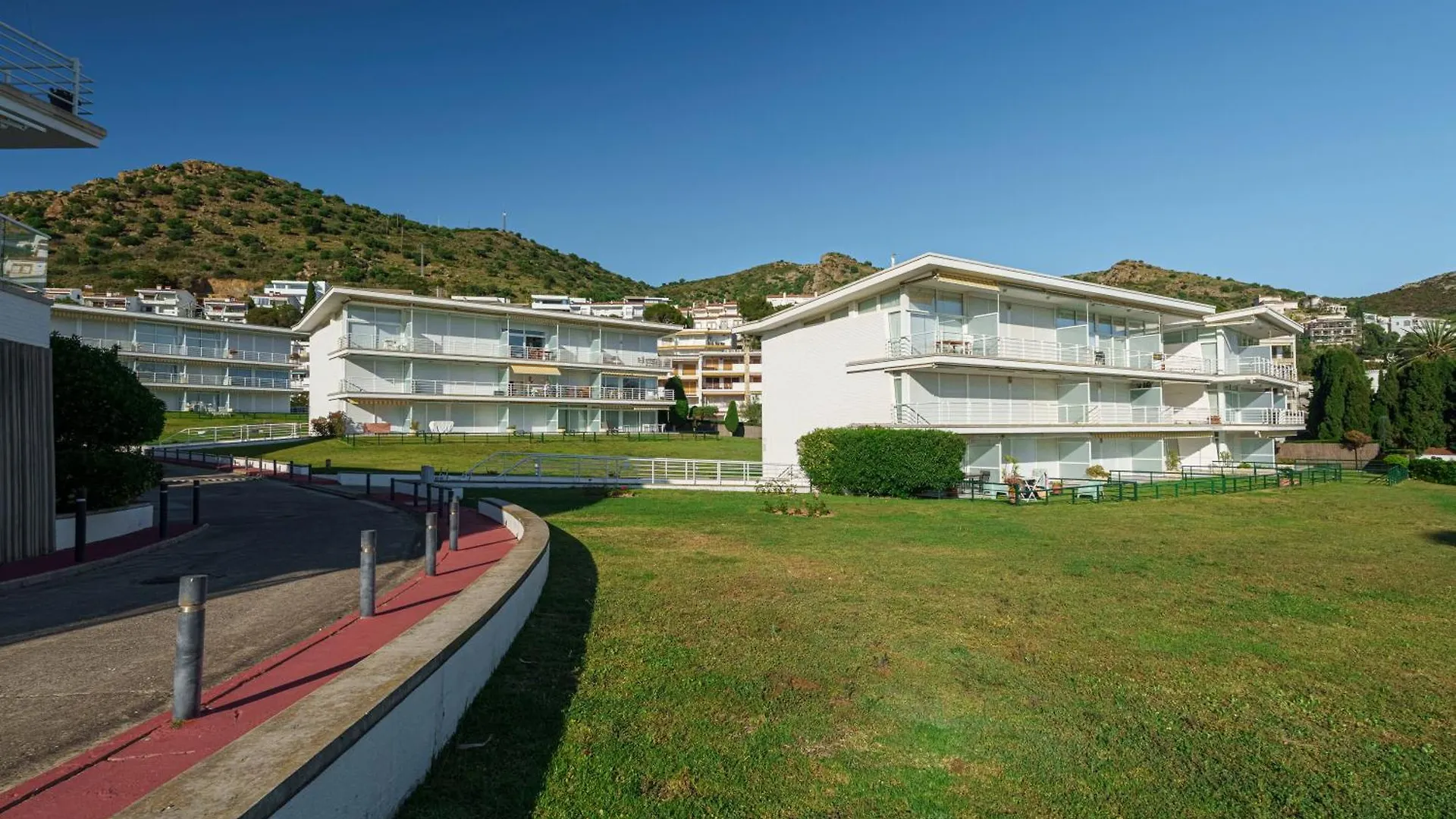 Almadrava, Roses Apartment
