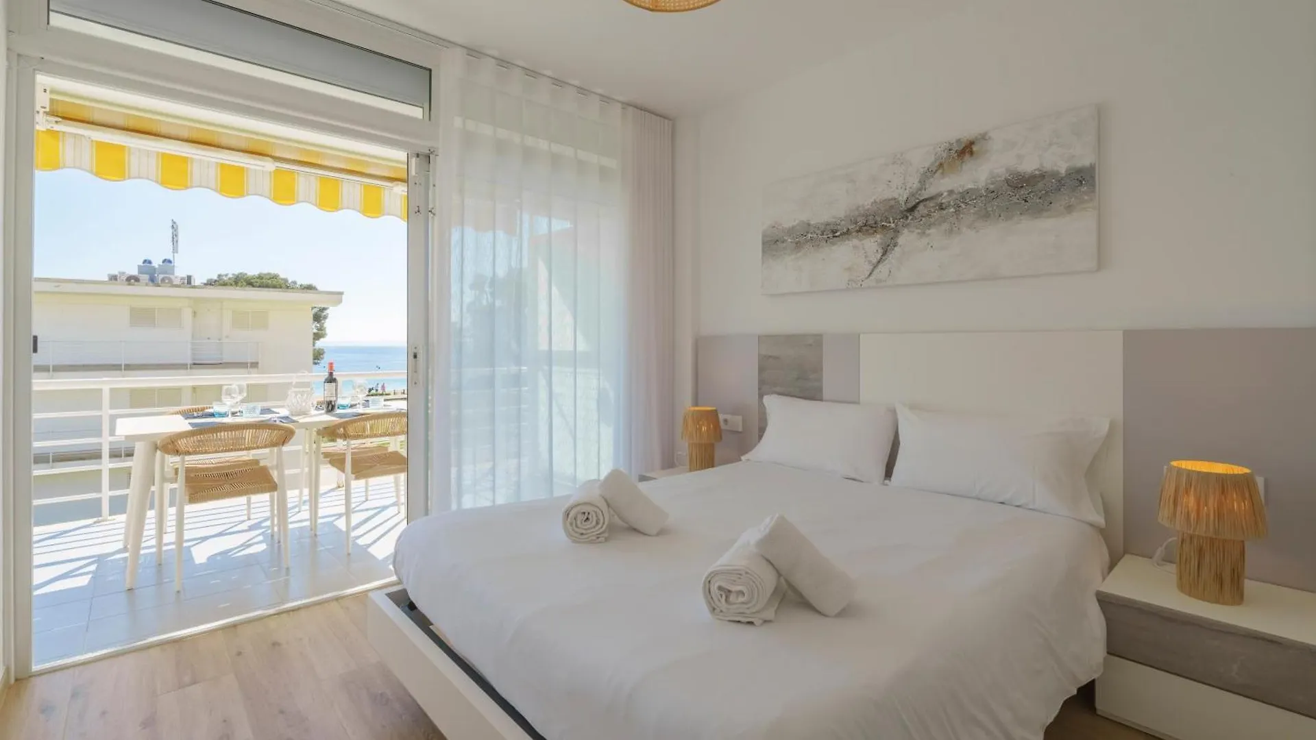 Almadrava, Roses Apartment