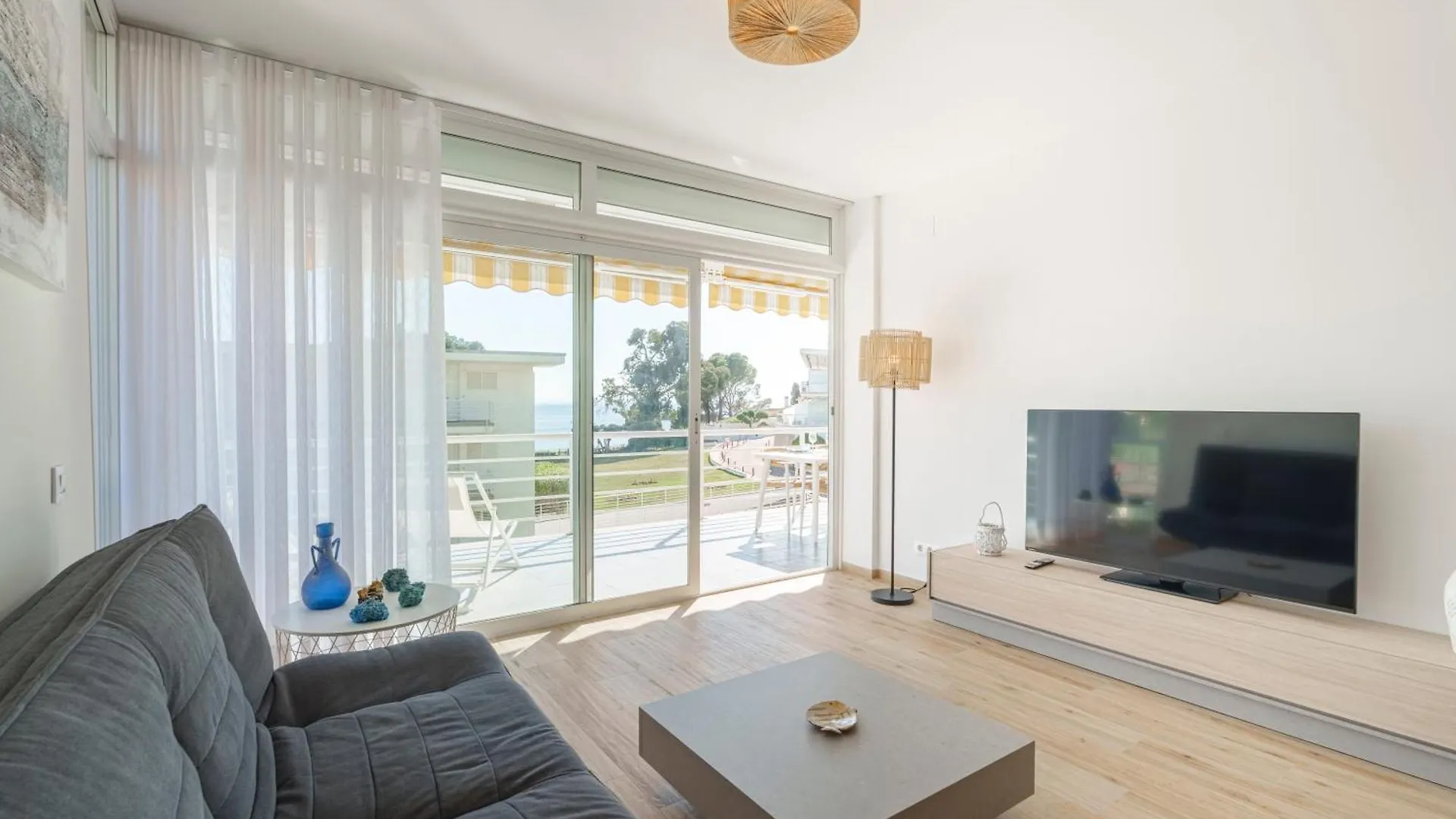 Almadrava, Roses Apartment